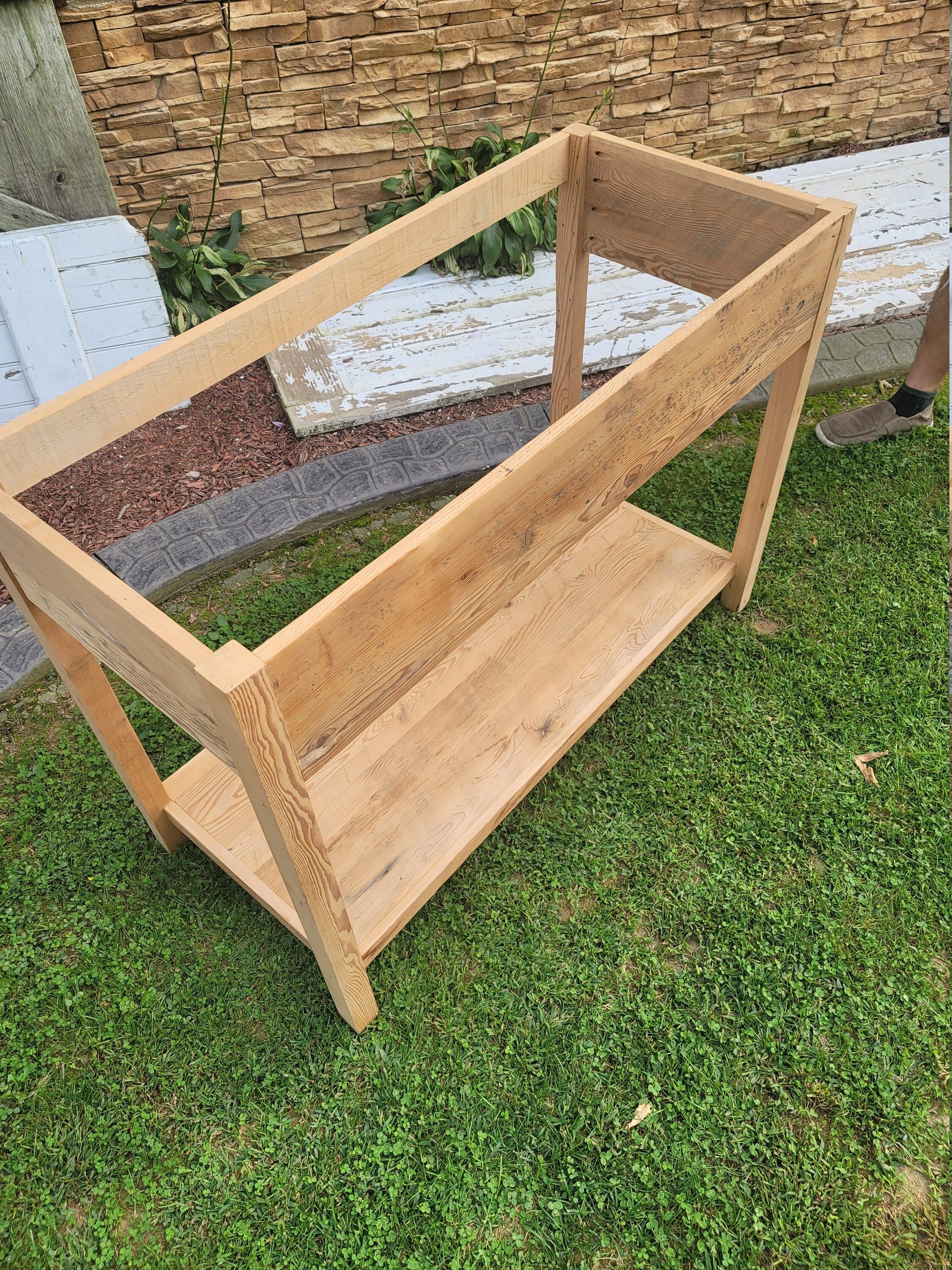 Reclaimed pine barnwood single sink