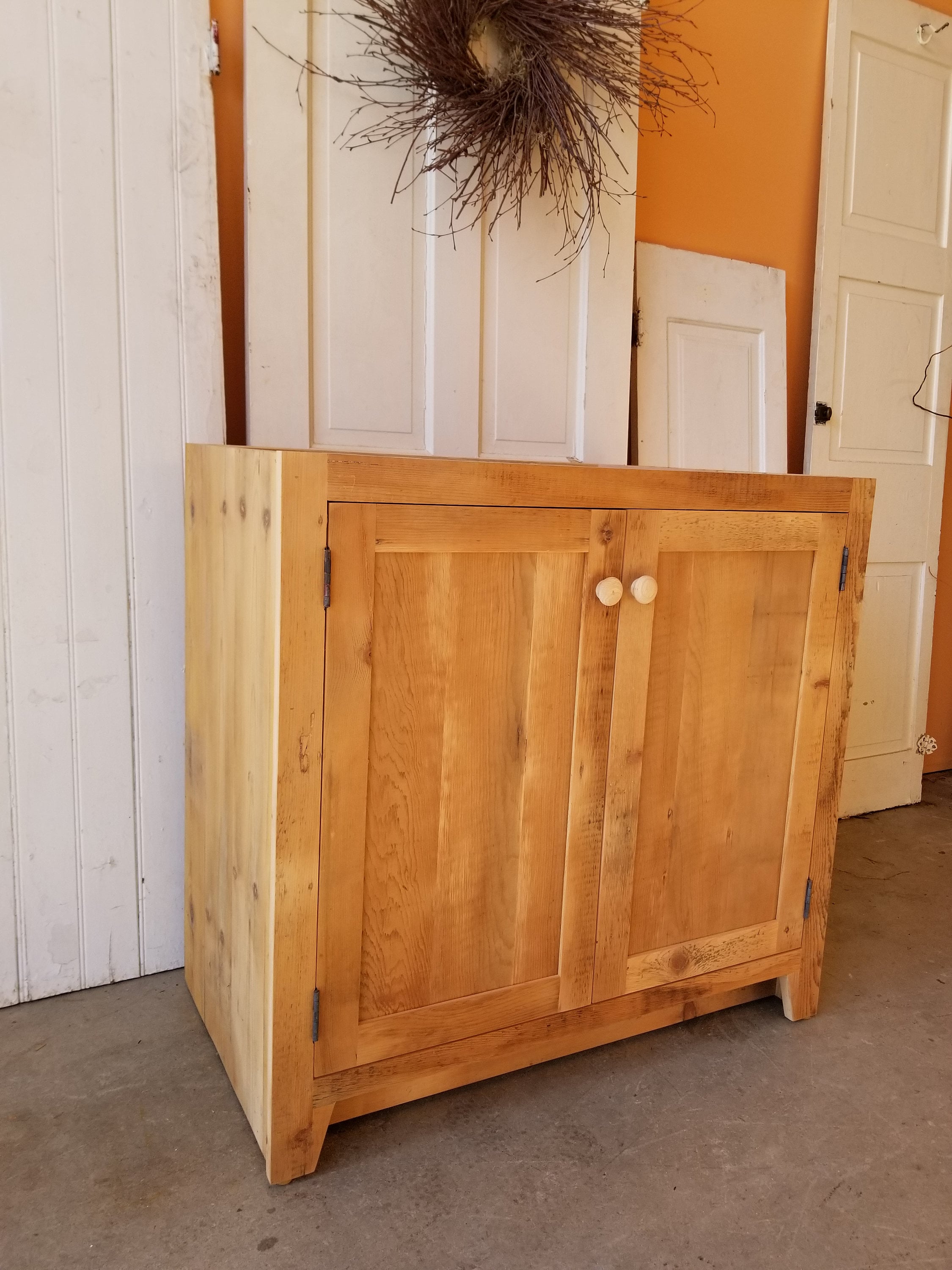 30 reclaimed barnwood farmhouse vanity
