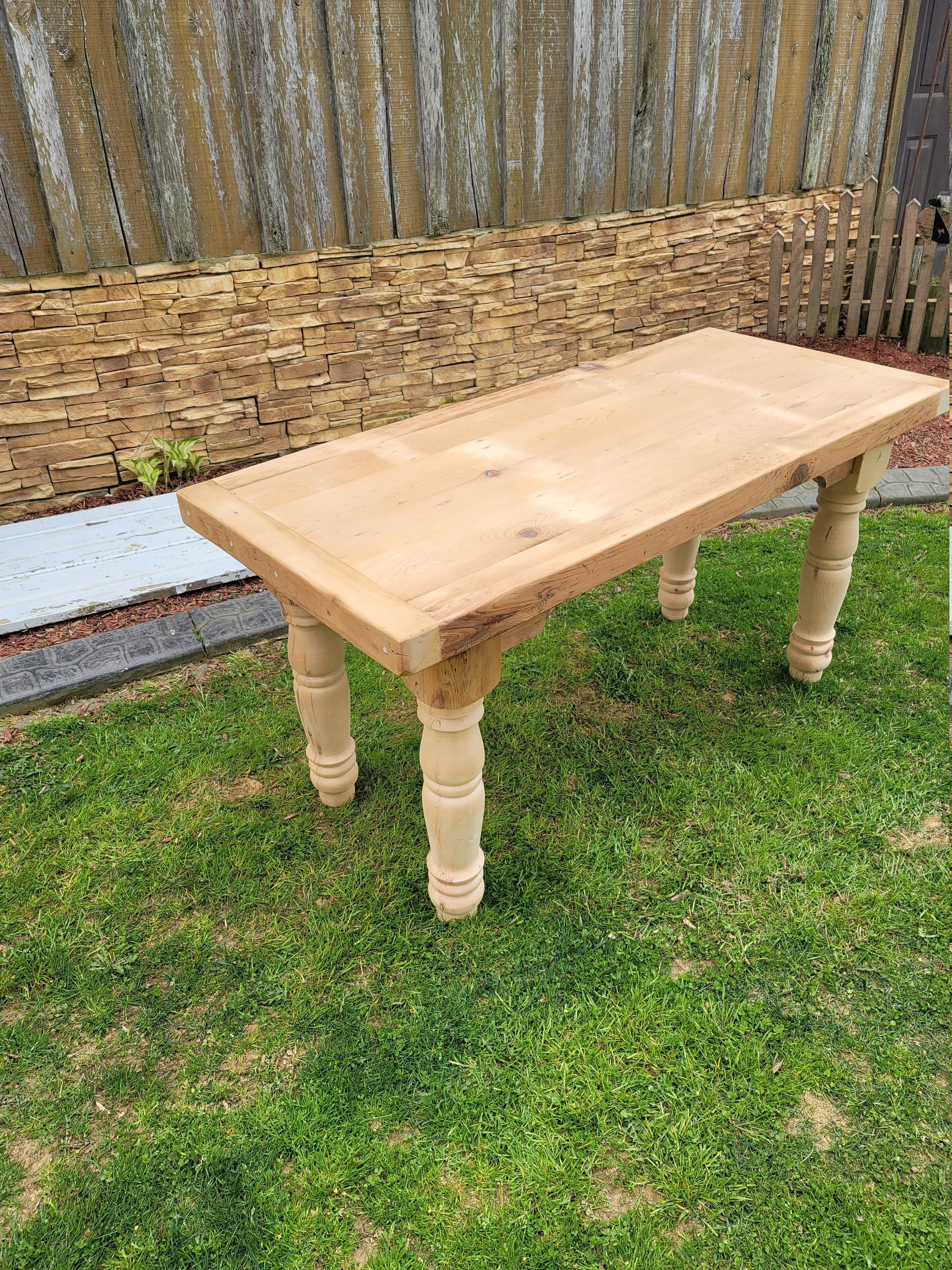 Reclaimed pine barnwood farmhouse table