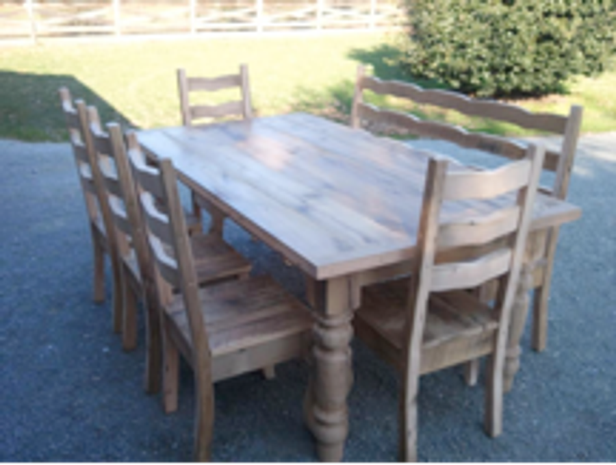 reclaimed wood furniture