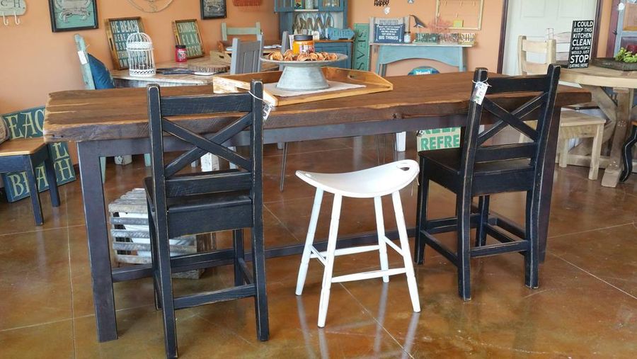 barnwood furniture showroom