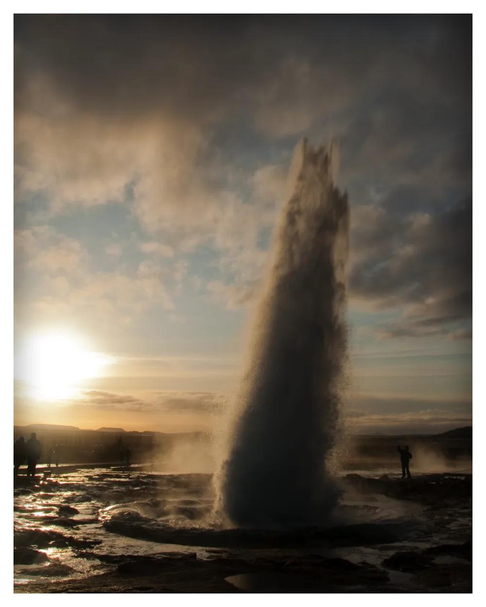 Strokkur — photograph 2