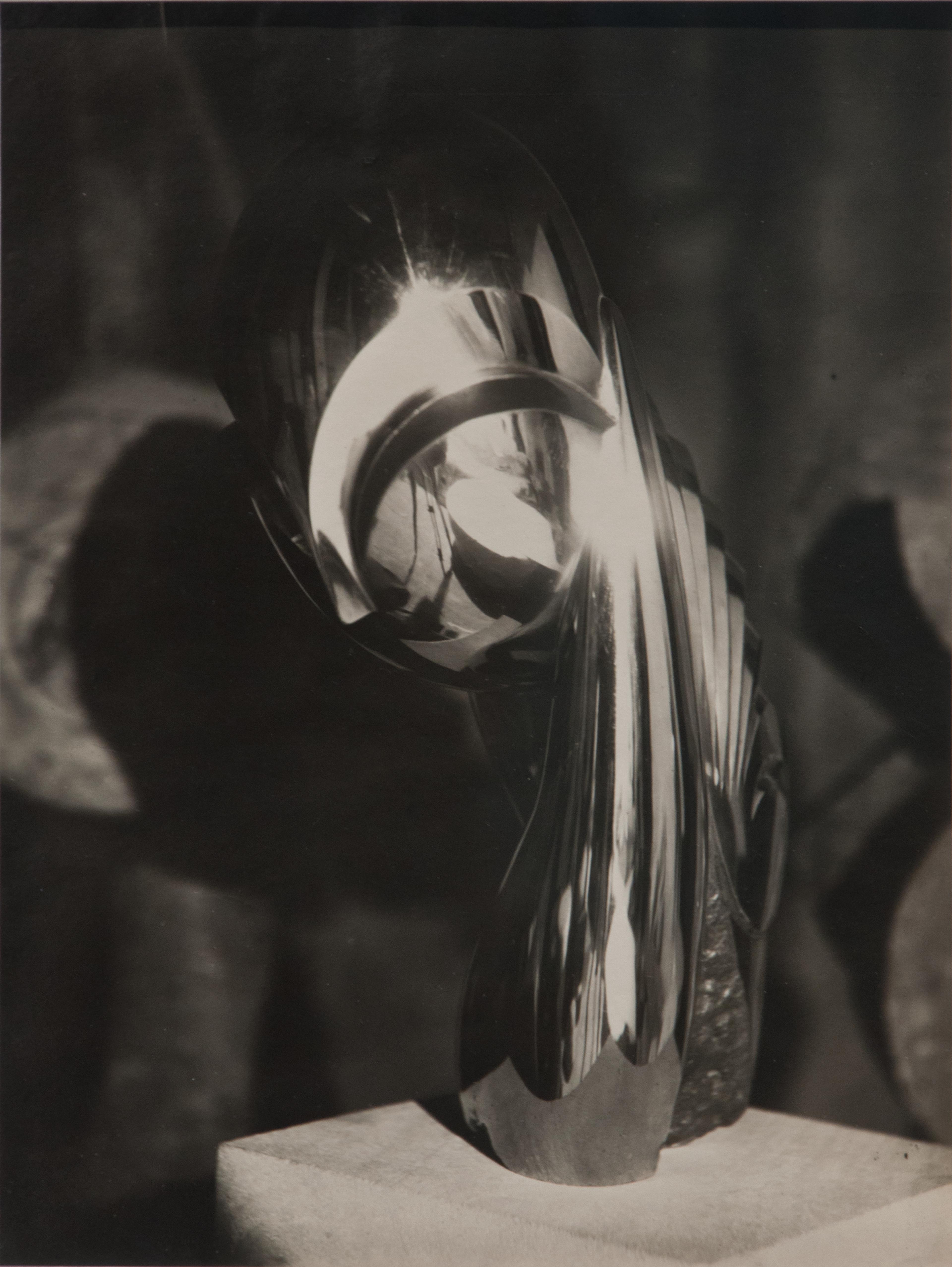 Mademoiselle Pogany II, Bronze of 1920, c. 1920, printed c. 1920