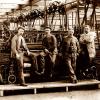 Victorian textile-workers. Manchester (c.1900)