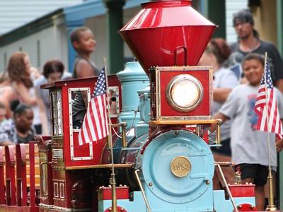 The Train at DelGrosso's Amusement Park