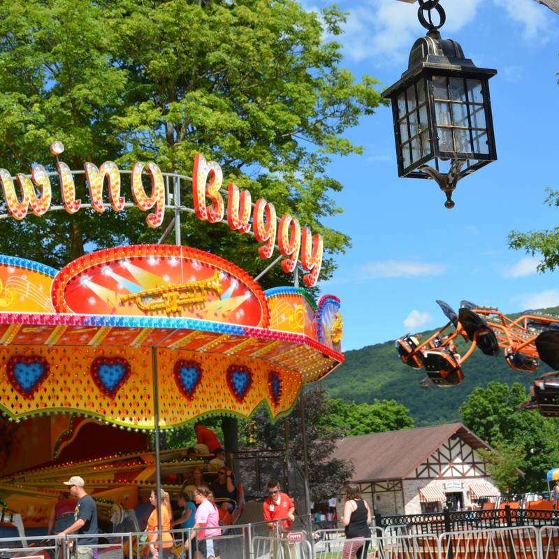 Here's what visiting a theme park is like in the age of Covid-19