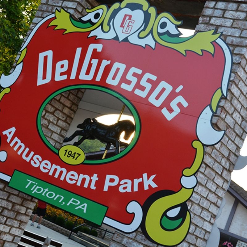 DelGrosso's Park Sign in the midway of the Park.
