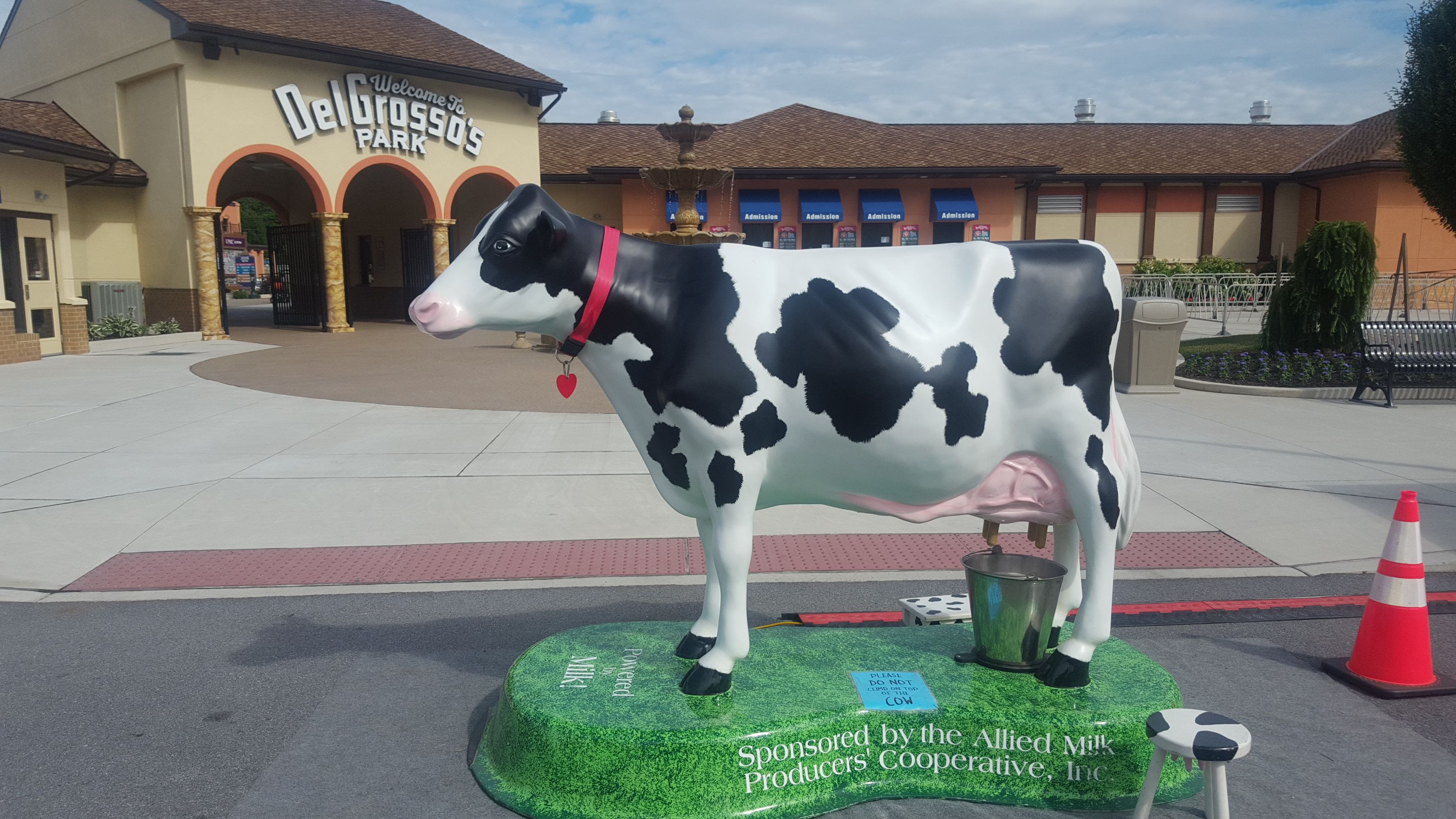 Cow statue at DelGrosso's Park front entrance.