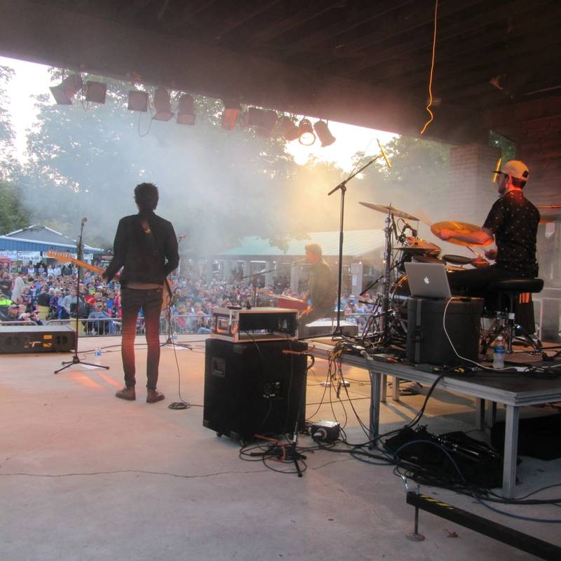 Christian Band performing on the DelGrosso's Stage to a full crowd