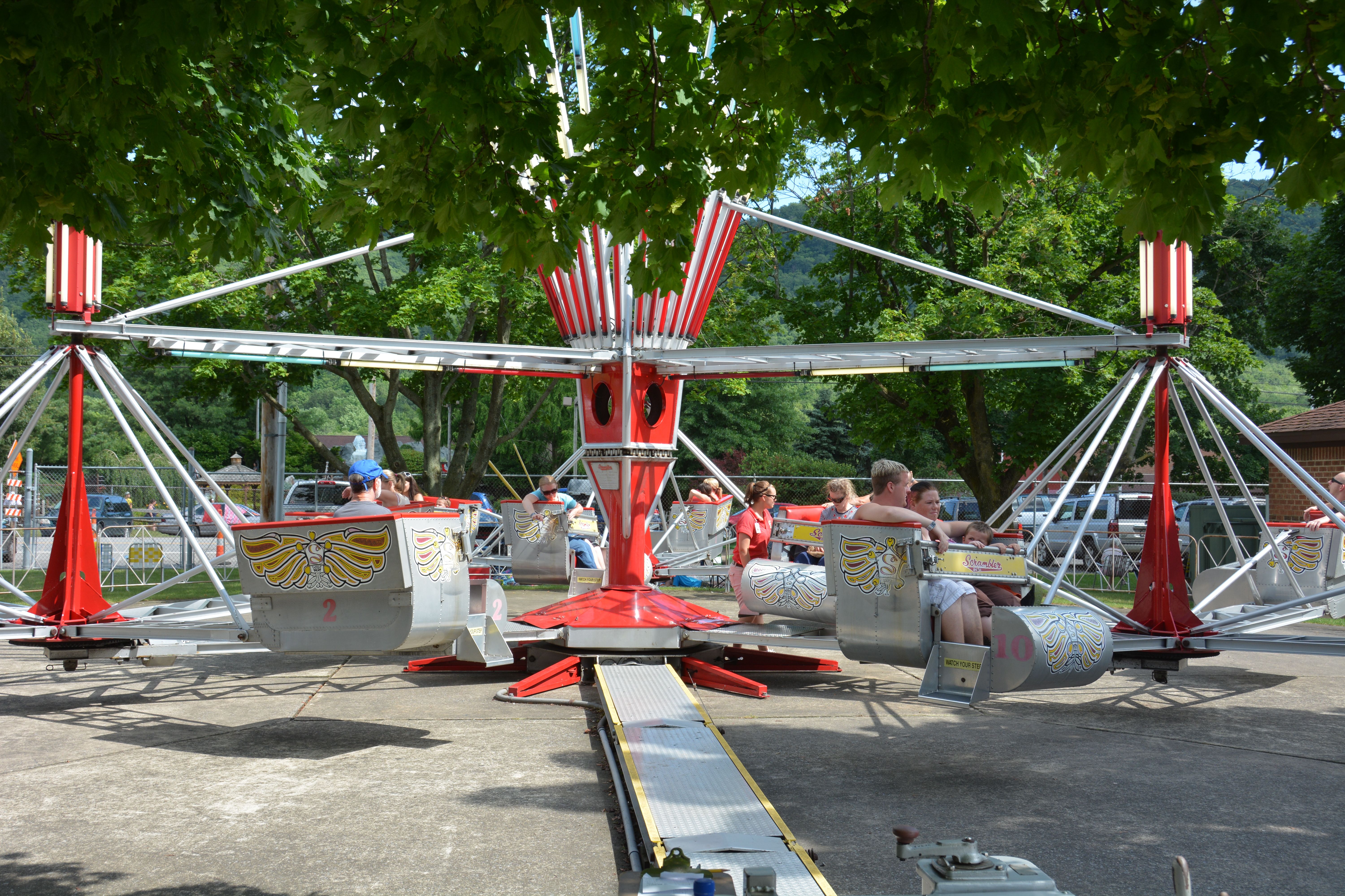 Scrambler family ride at the DelGrosso Amusement Park