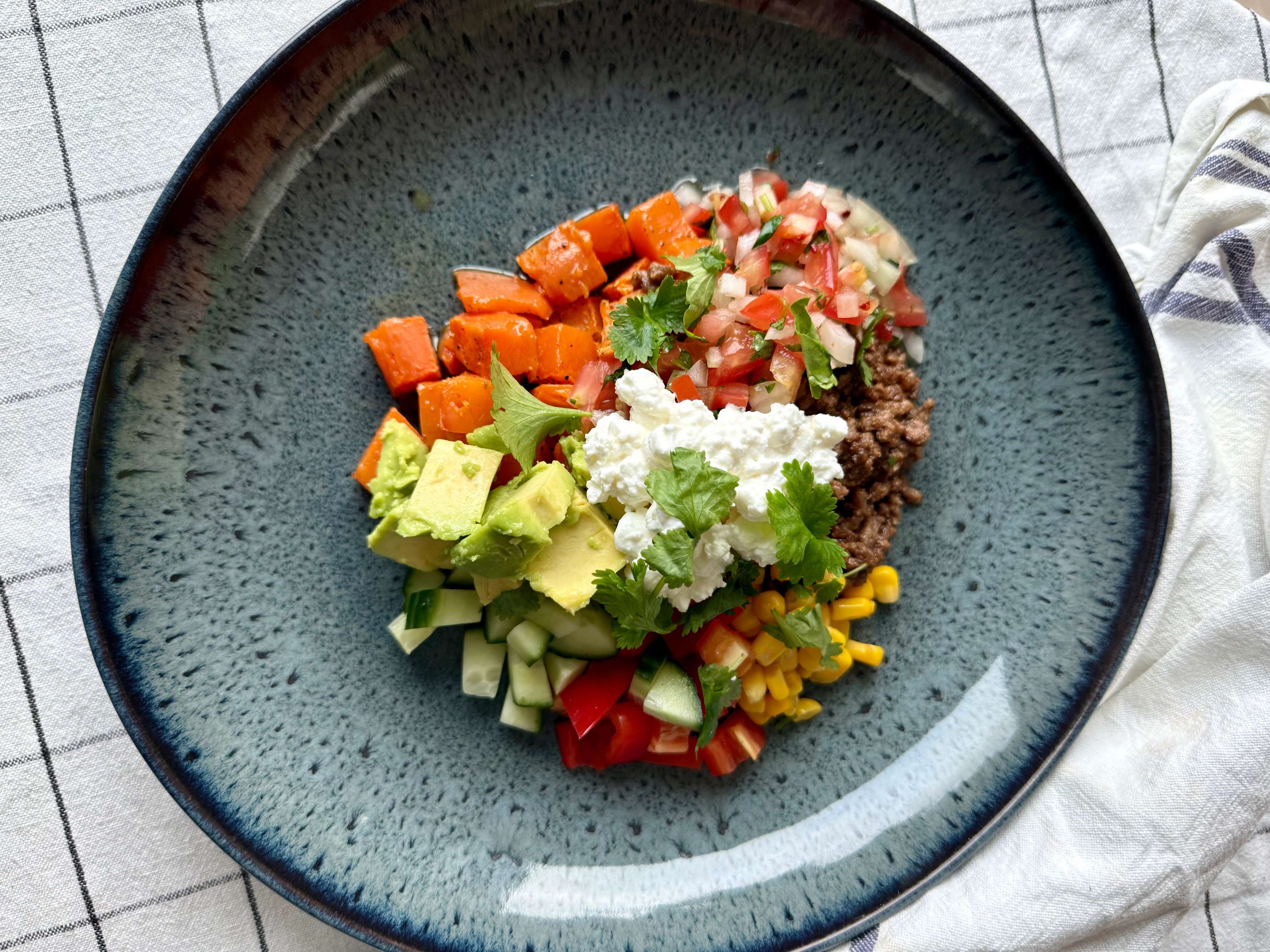 Bilde av Taco bowl med bakt søtpotet