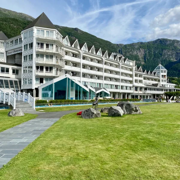 Ullensvang hotel – Ullensvang