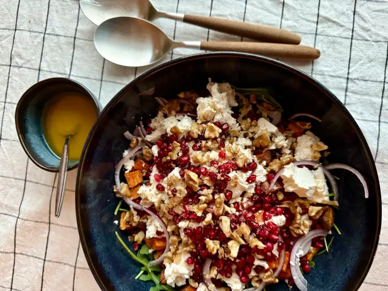 Vinterlig salat med søtpotet