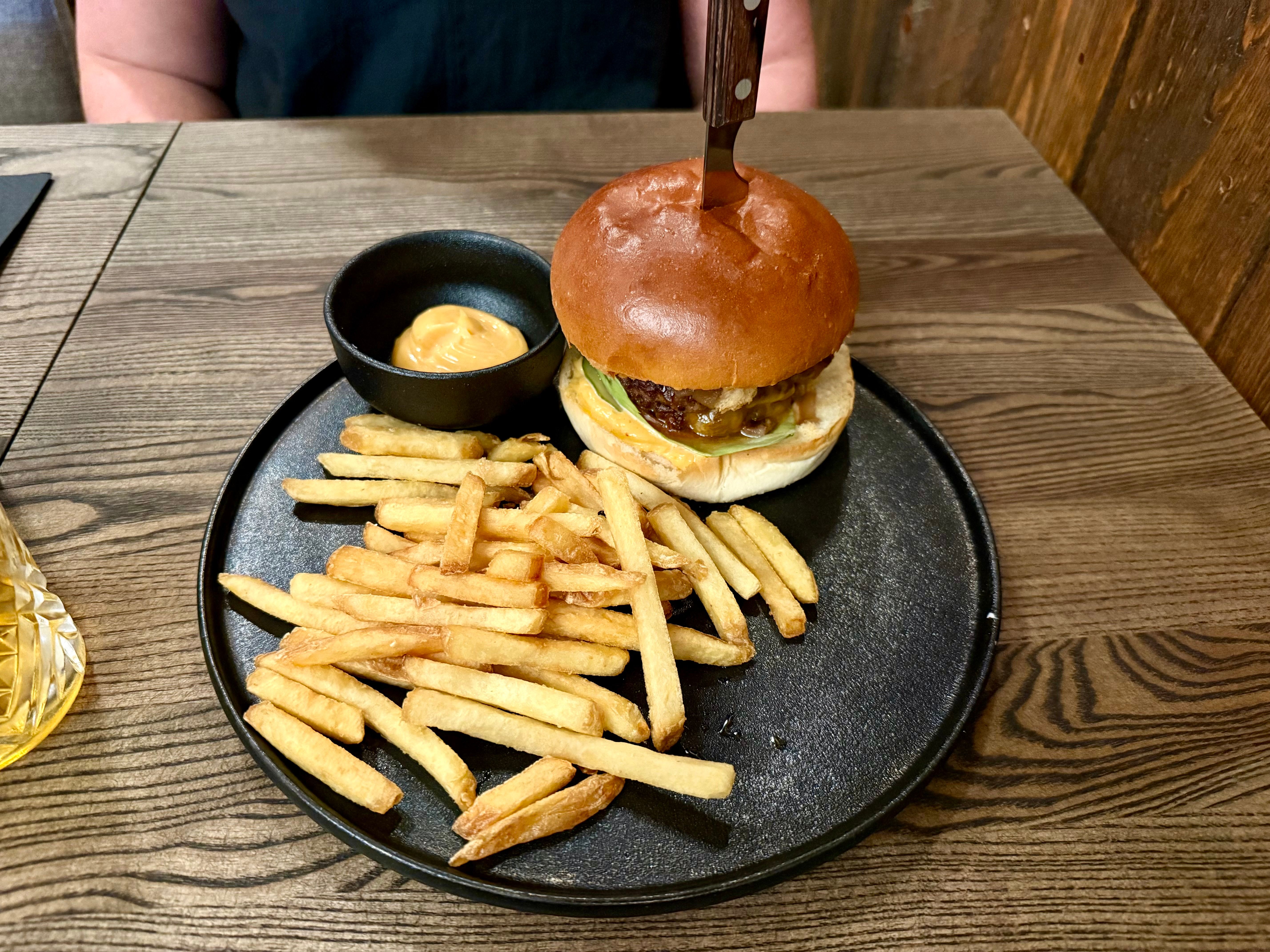 Langhuset Restaurant – Odda — bilde 3