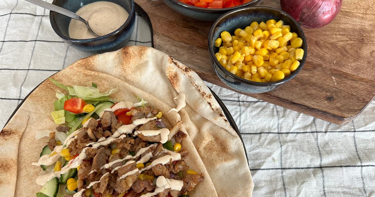 Gyros i tynnbrød