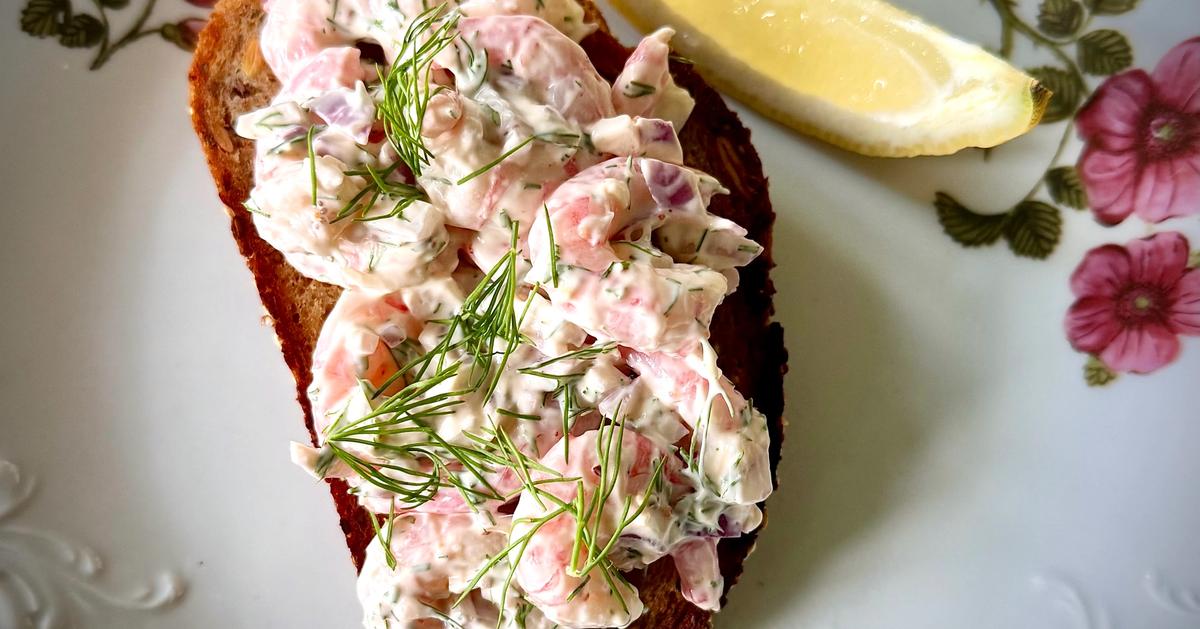 Rekerøre på smørstekt surdeigsbrød