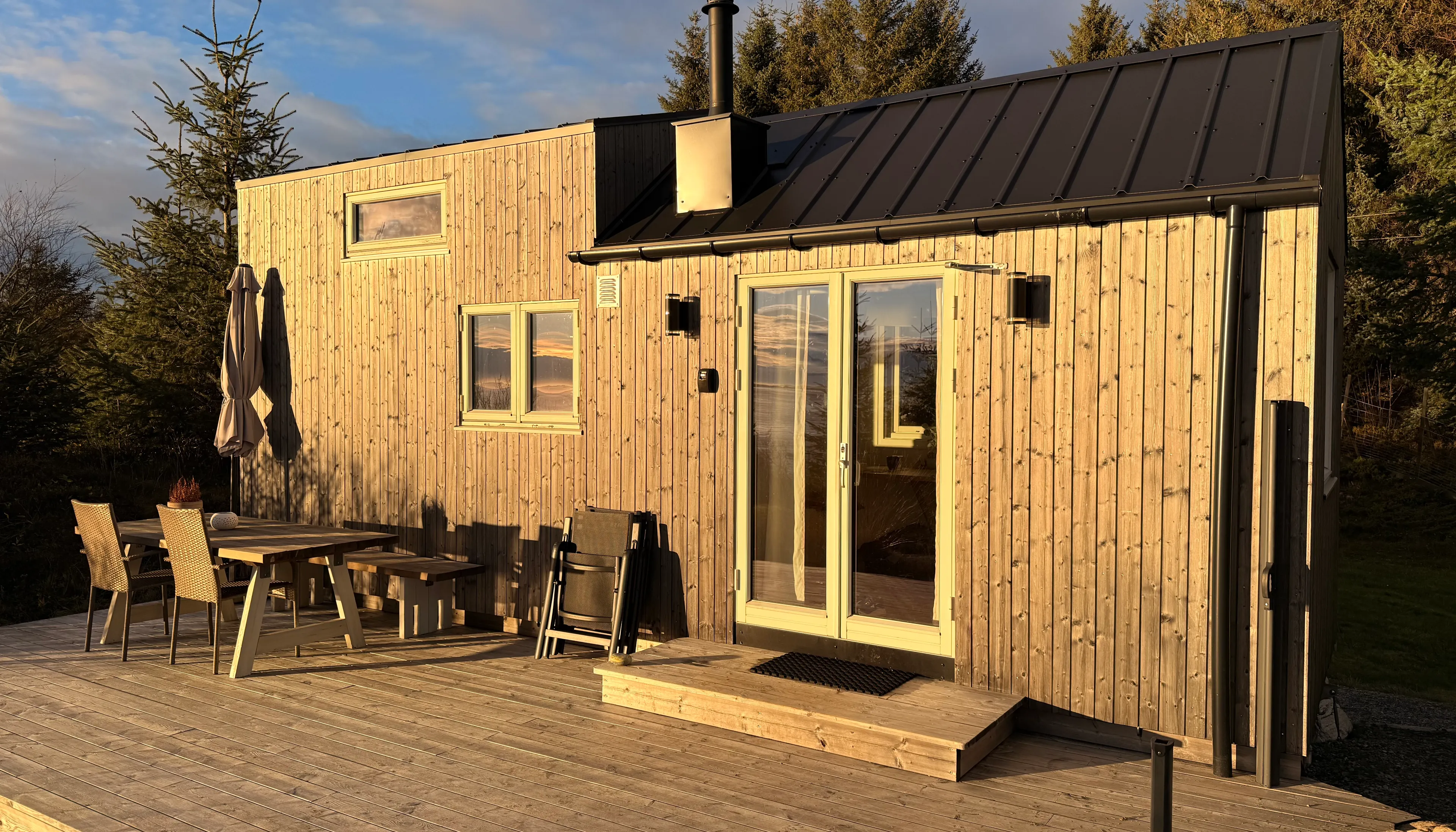 Minihaus-Airbnb am Meer – Bremnes Gård, Byrknesøy