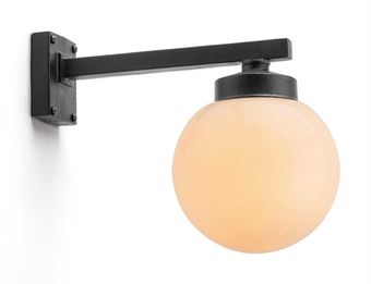 Black cast iron wall lamp E27