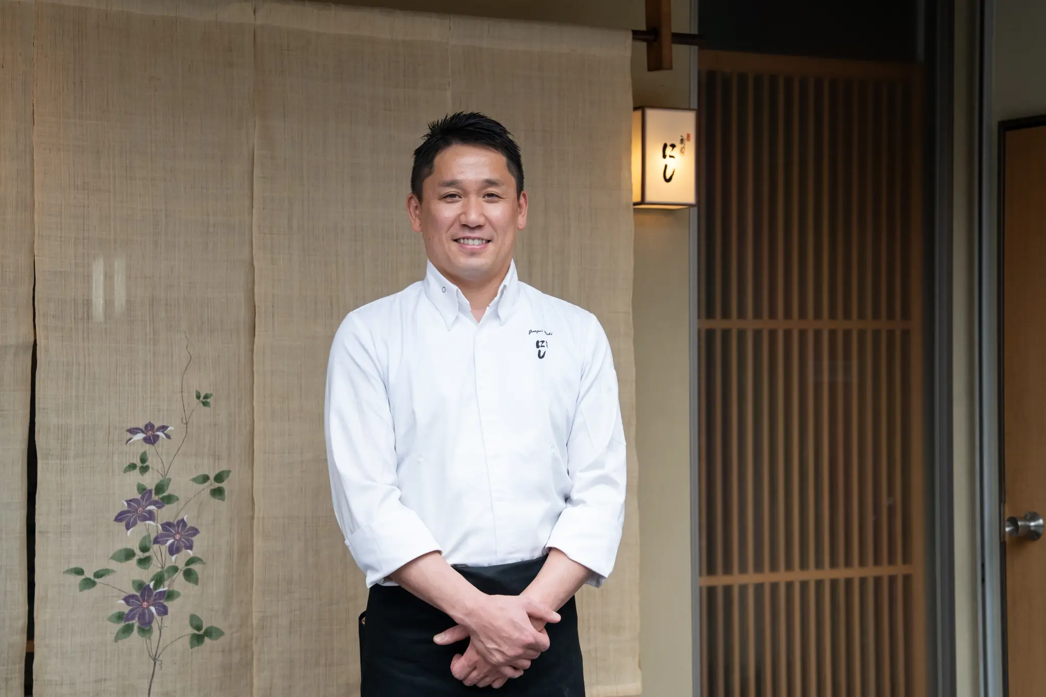 京の粋と余韻に寄り添う【祇園 にし】ソムリエ料理人 西 隼平氏の追求心