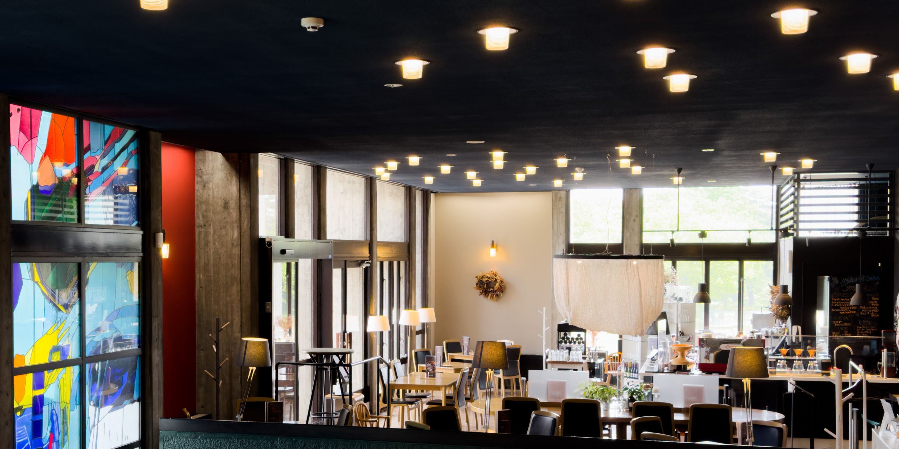 Expenses that keep rising in line with prices. By introducing the Respo reservation ledger, we reduced operational workload while keeping costs down (Cafe baton).