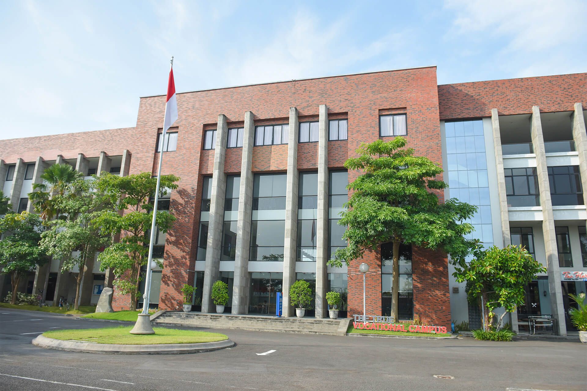 Tropical Landscape Finance Facility Sustainabilitas