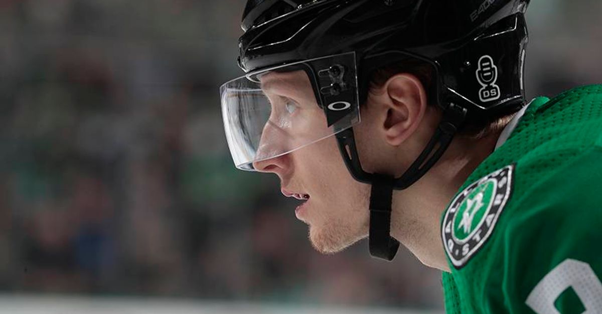 Perry Klinger 'Klinger' leading from the blue line | The Home Of The Players | NHLPA.com