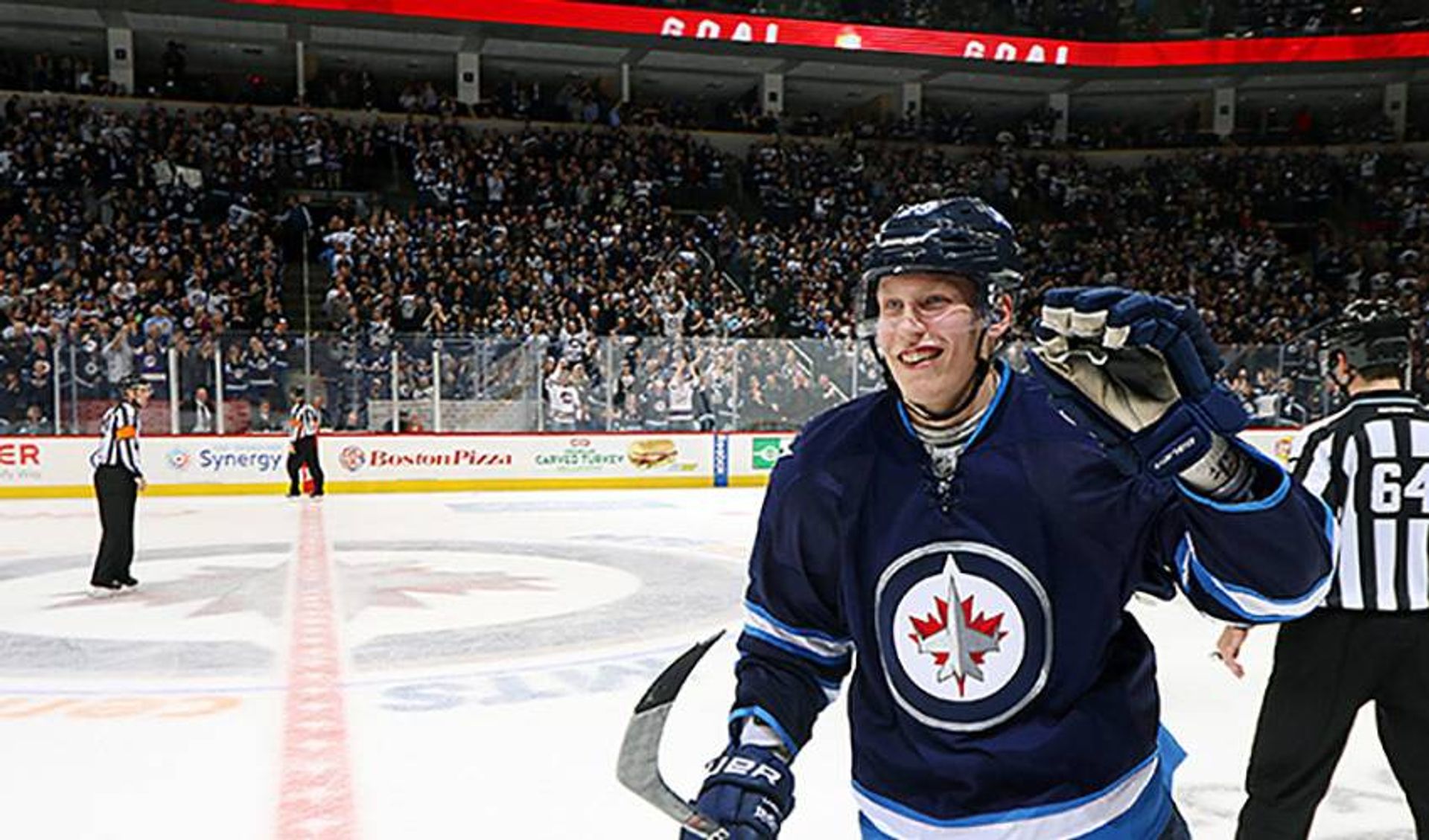 Laine draws praise from NHL greats