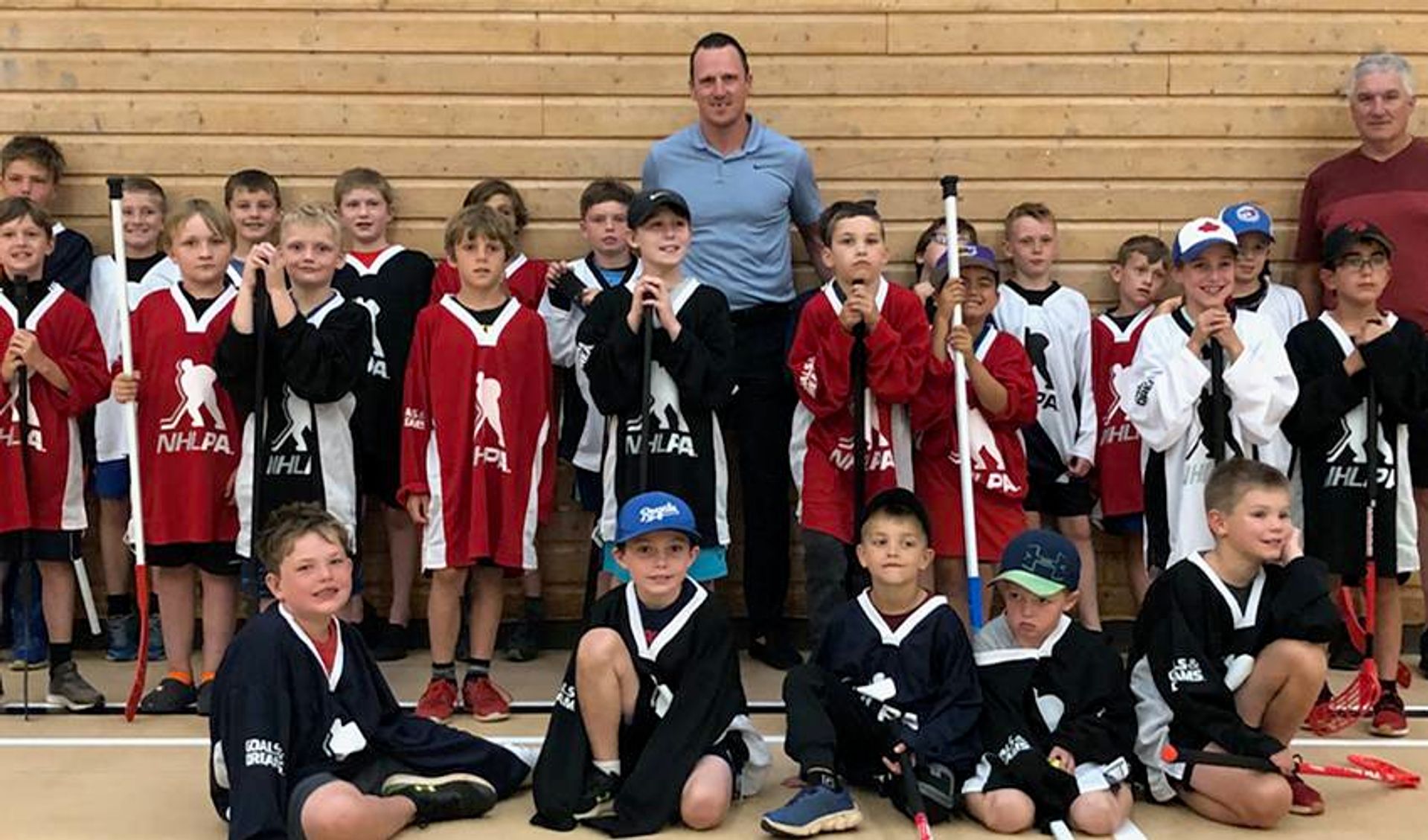 Phaneuf nets NHLPA G&D hat trick