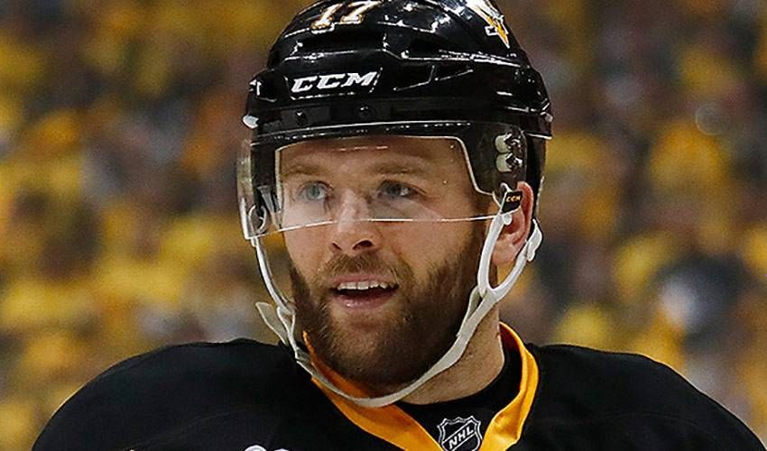 RUST PUTS TRUST IN FORMER COACH'S WORDS