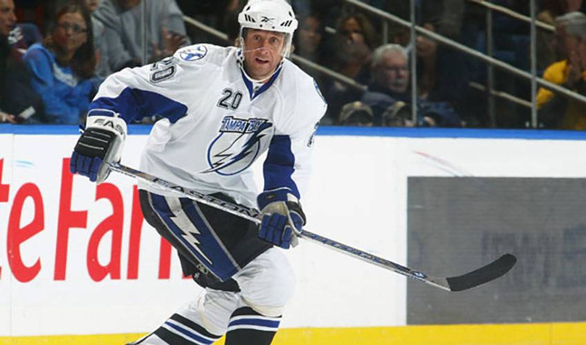 Vinny Prospal Officially Retires After 16 NHL Seasons