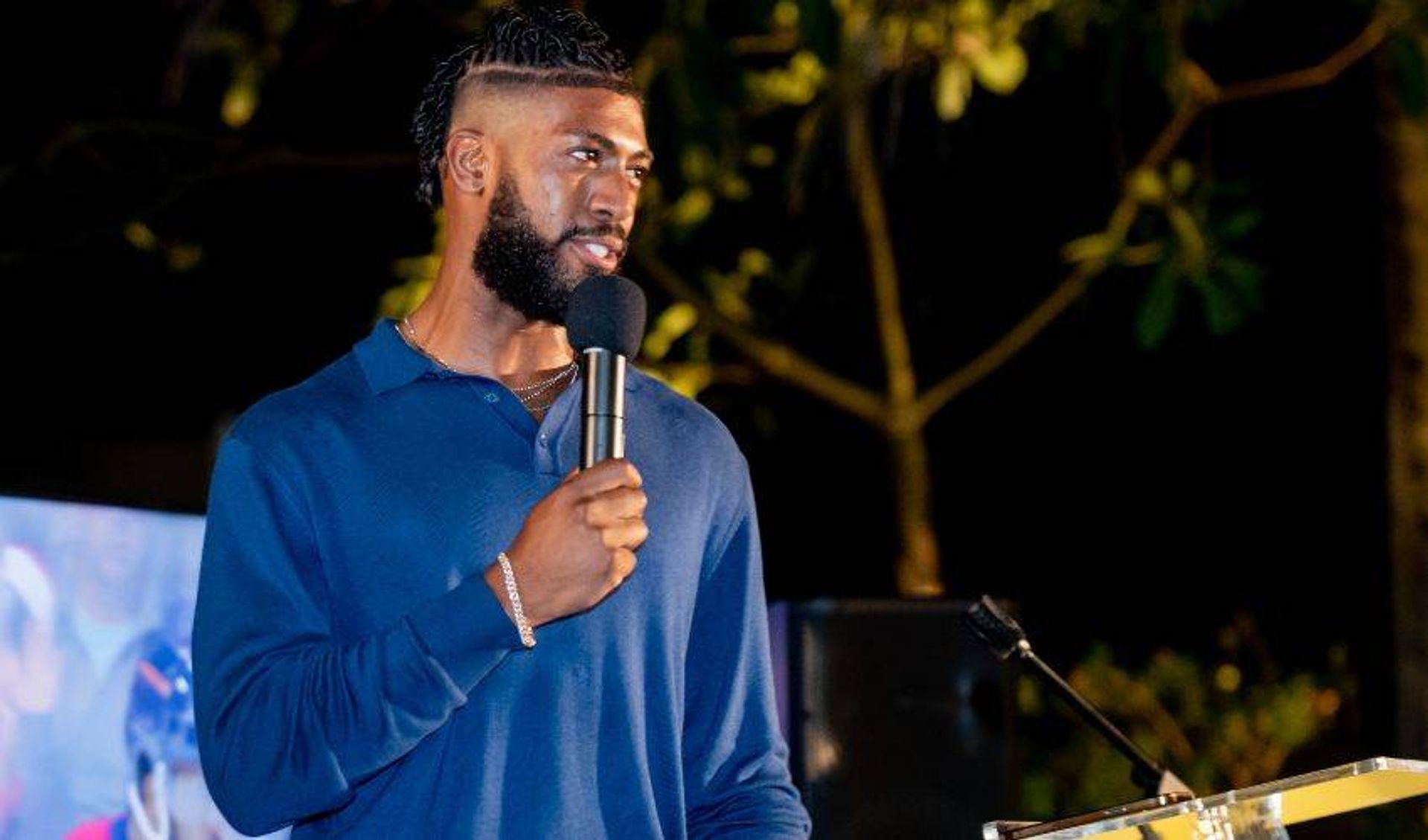 Anthony Duclair launches foundation to help Black and minority youth in hockey