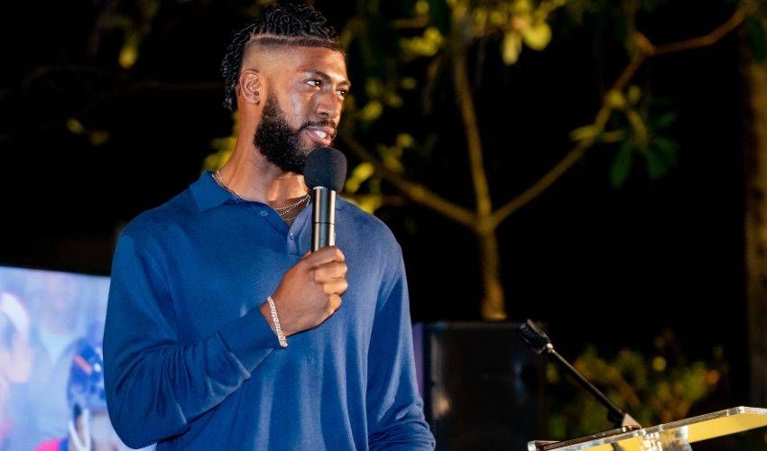 Anthony Duclair launches foundation to help Black and minority youth in hockey