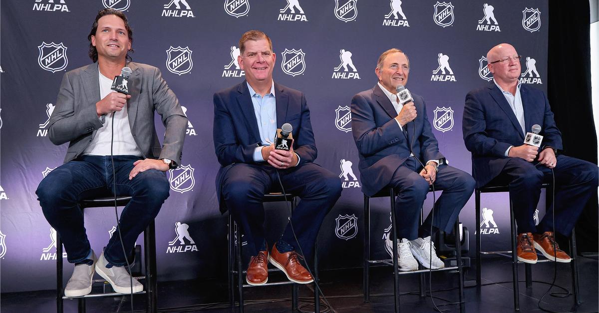 Kids Help Phone and NHLPA Goals & Dreams celebrate partnership advancing youth mental health initiatives across Canada Kids Help Phone and NHLPA Goals & Dreams celebrate partnership advancing youth mental health initiatives across Canada