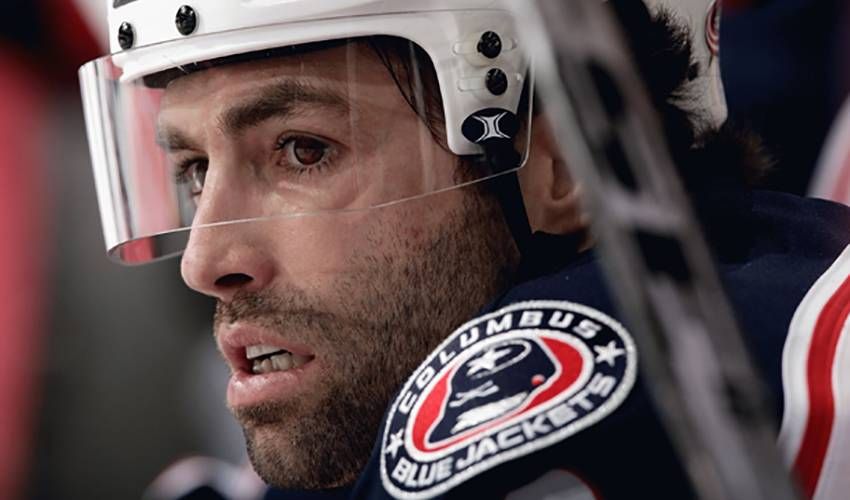 Michael Peca Retires After 13 NHL Seasons