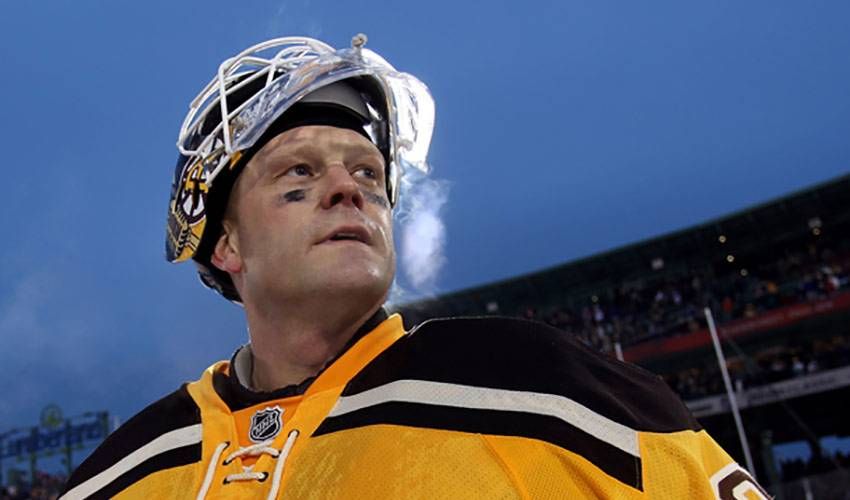 Tim Thomas: Making Memories At Fenway