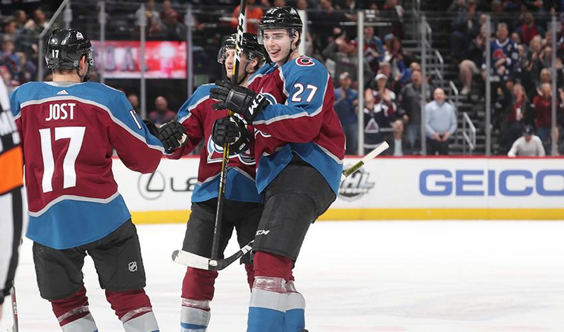 Graves making impression on Avs blue line