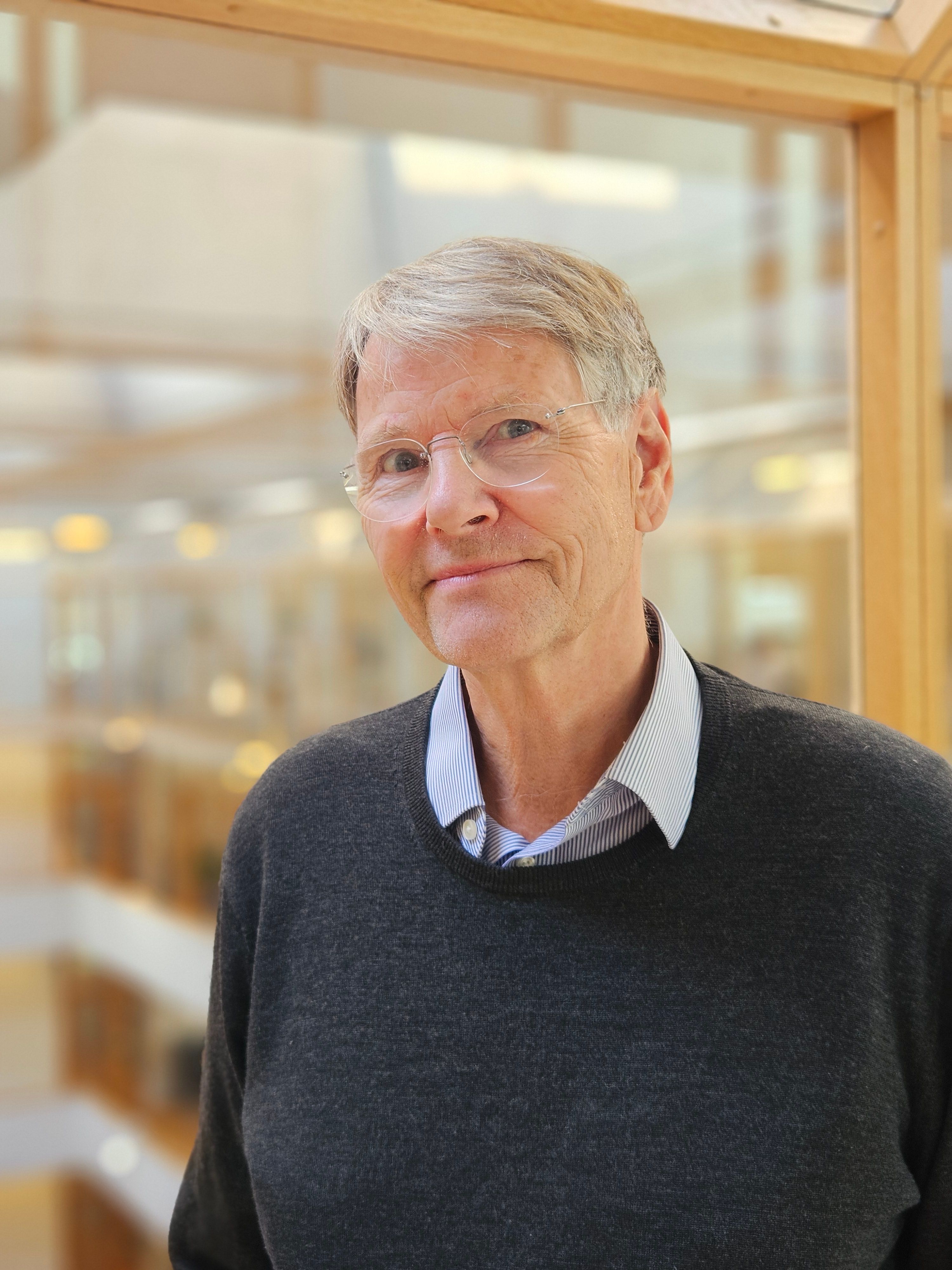 Portrettbilde av forfatter Henning Bang