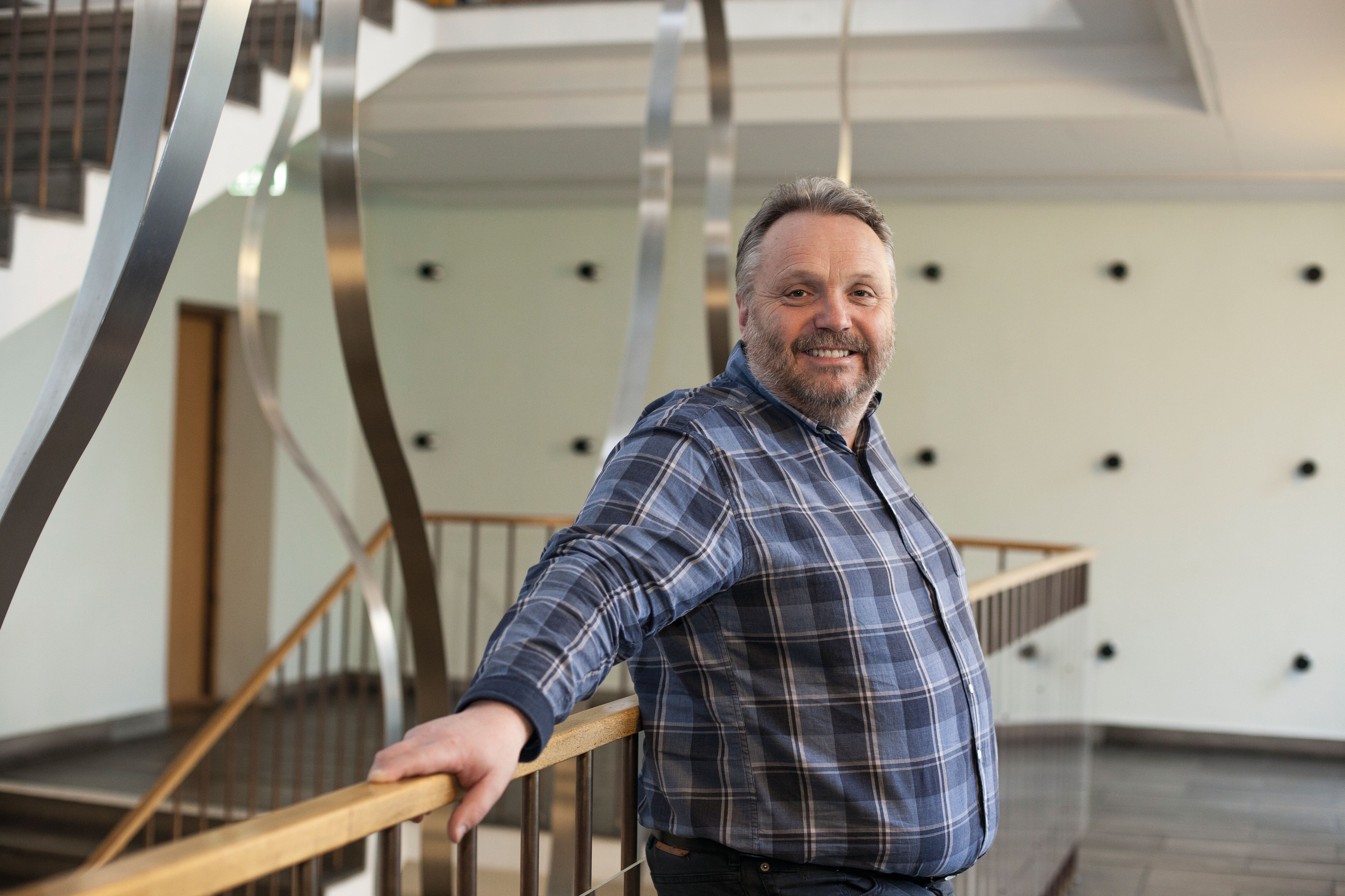 Lærebok om organisasjonsatferd på norsk