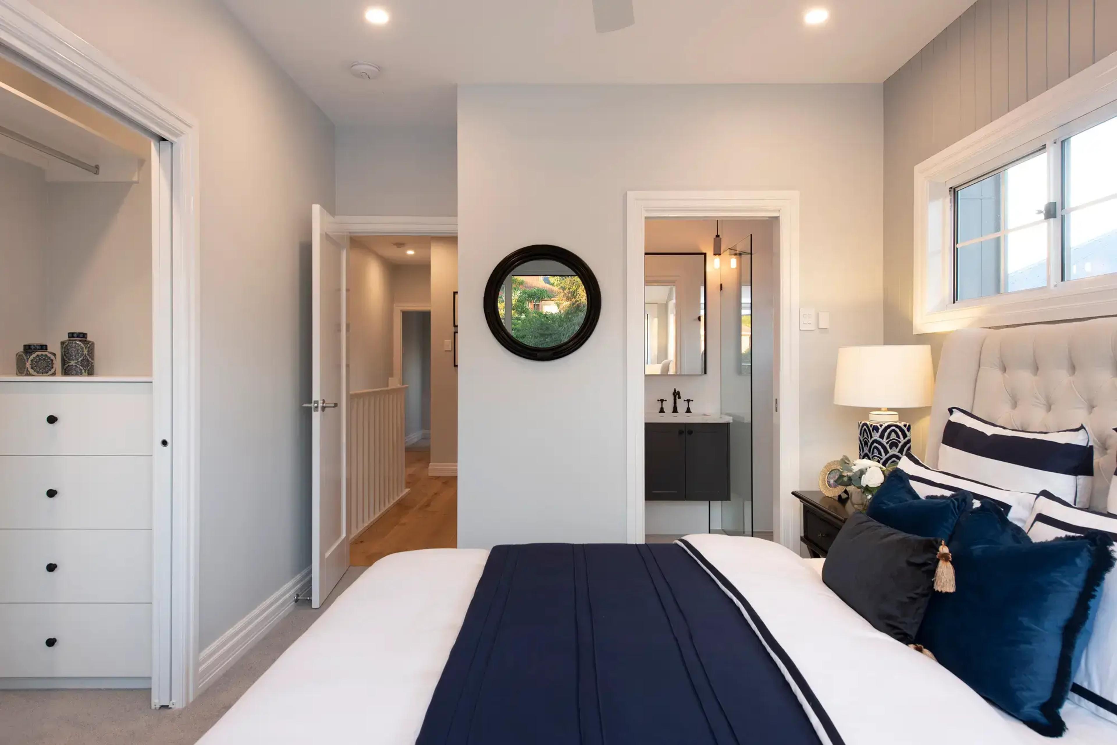 Main bedroom with ensuite and walk in wardrobe