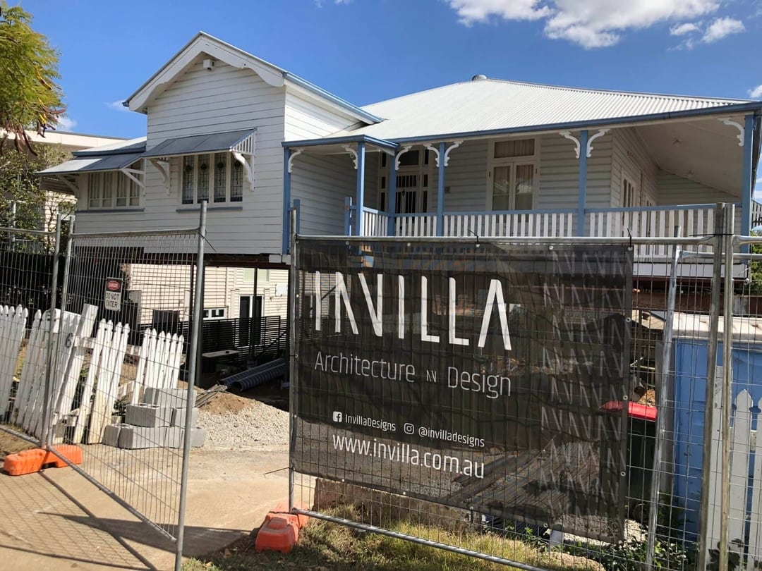 Before the renovation: An original pre-war Ascot Queenslander awaiting a raise and build under.