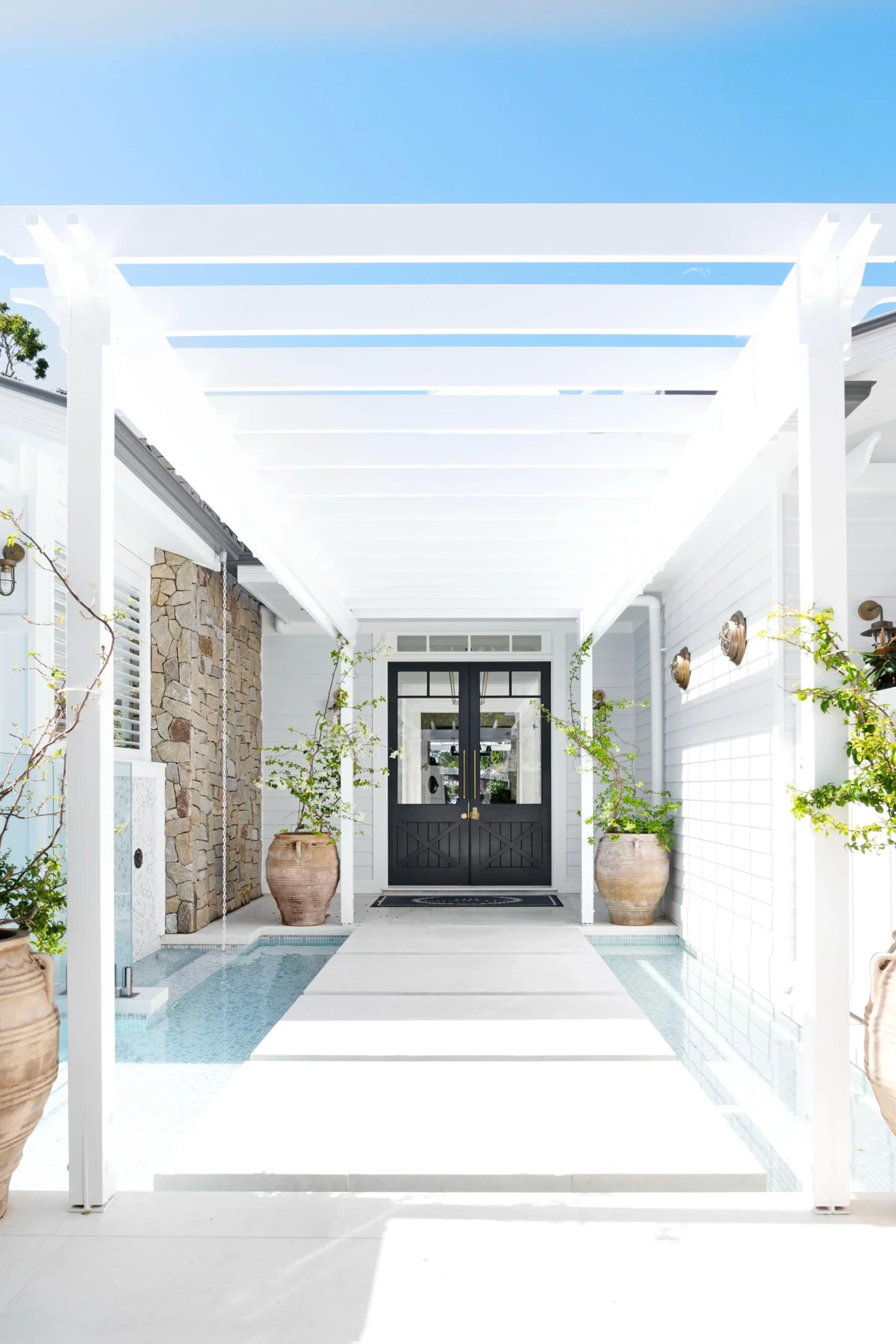Australian Hamptons Style Homes: Coastal Elegance