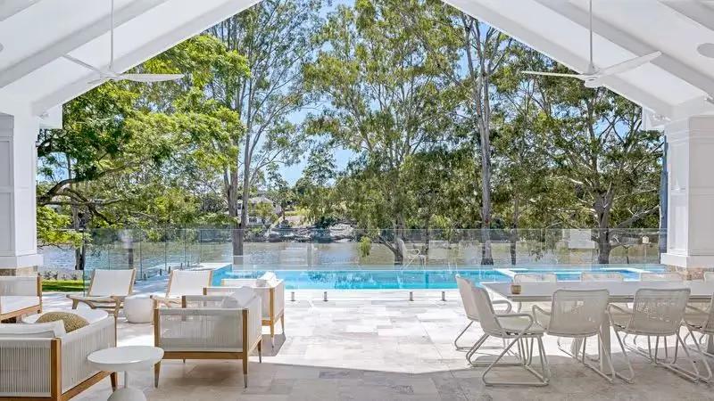 Covered outdoor entertainment area in Jacaranda House