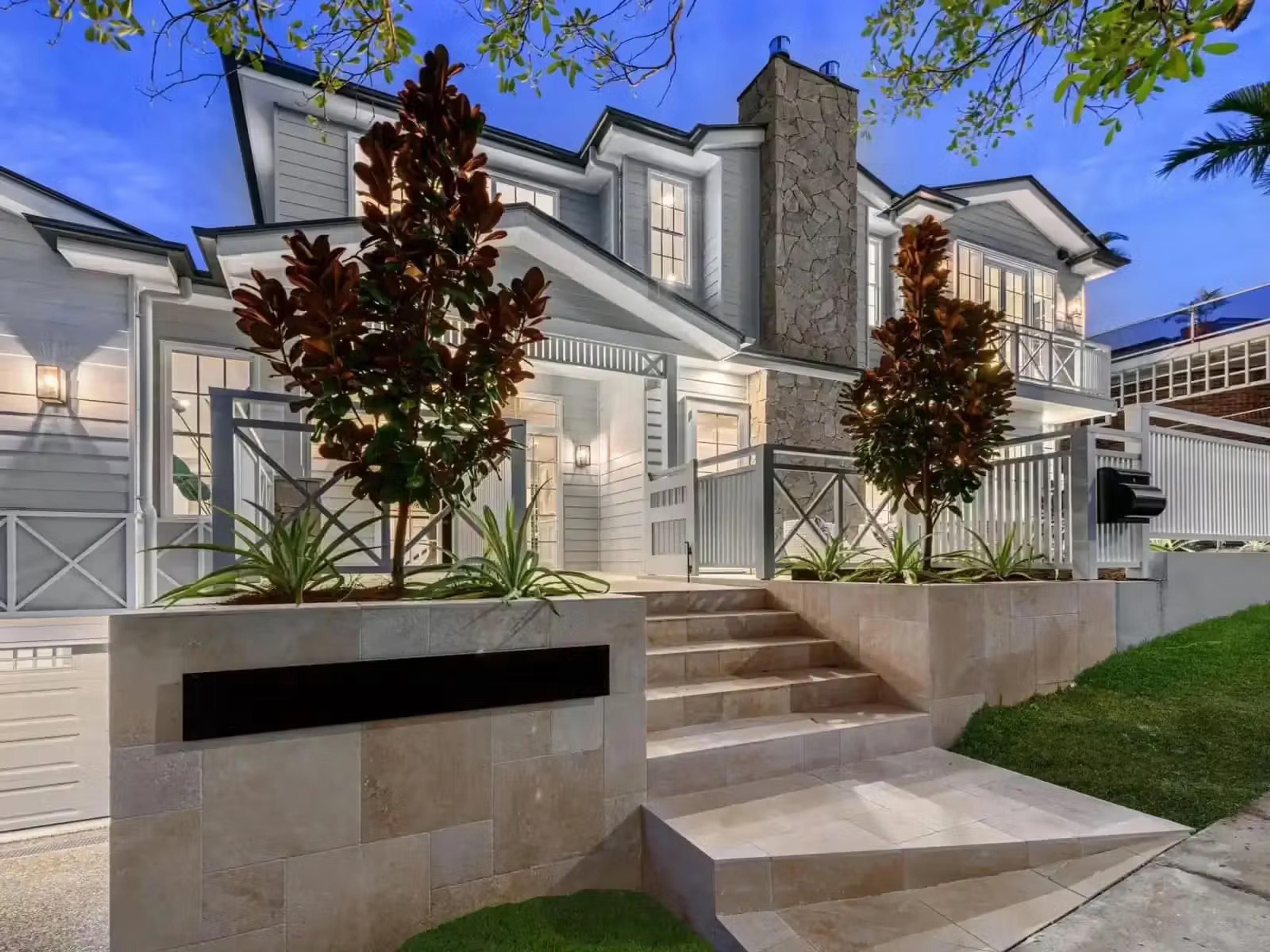 Custom Brisbane home by Invilla Architecture