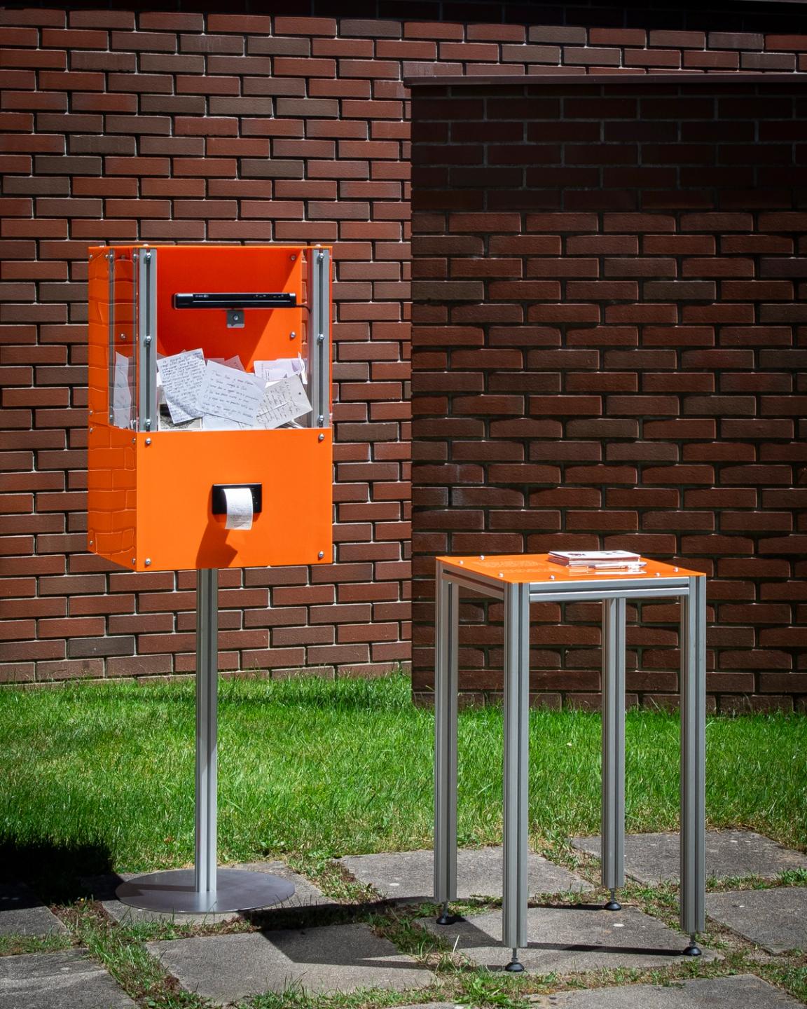 (Re)collecting - Elie Hofer