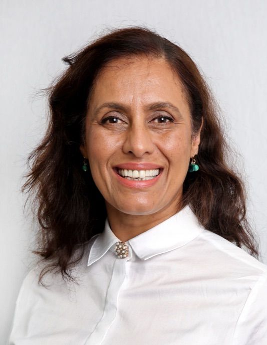 Rani Soor, Reception Team