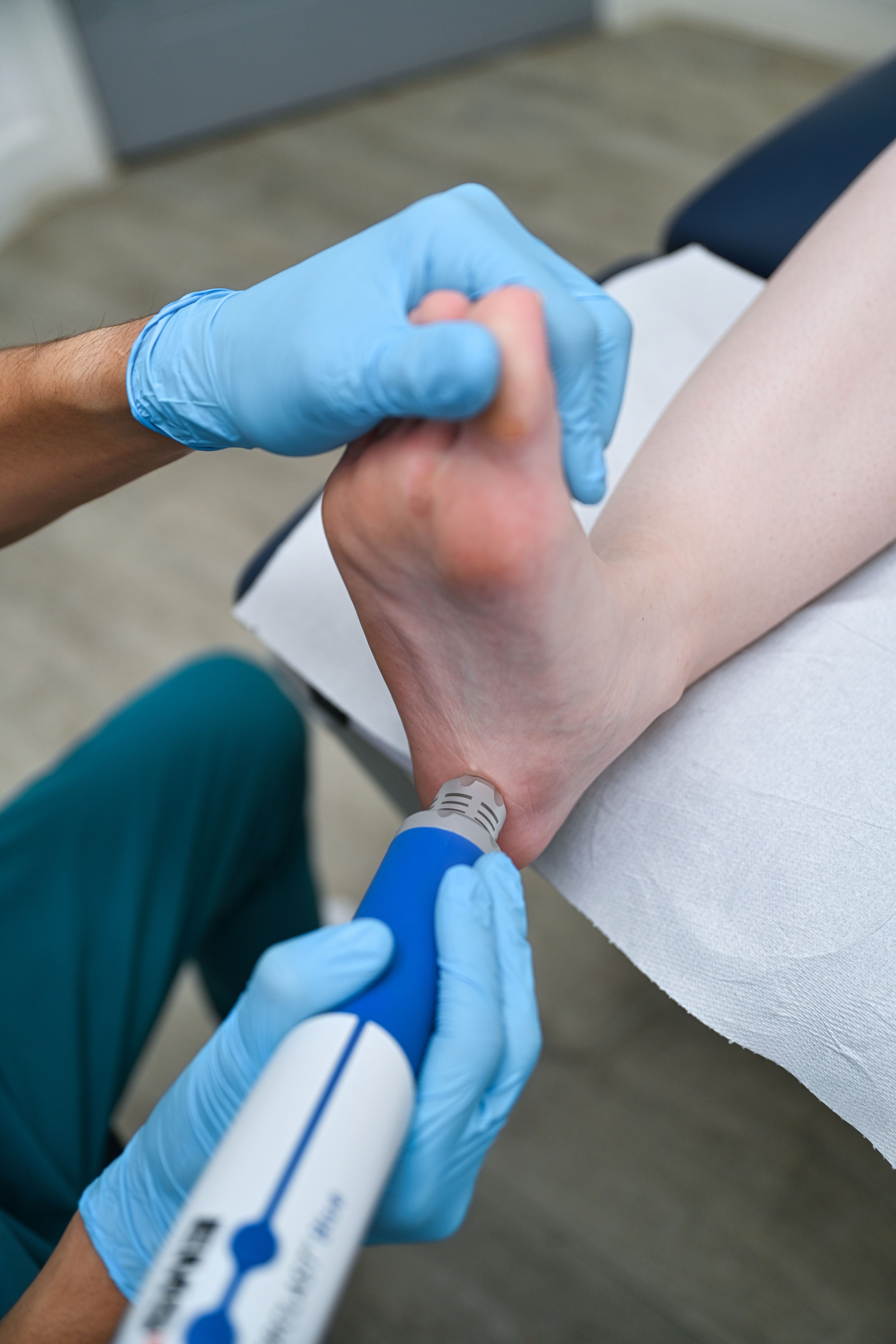 Shockwave treatment for heel pain