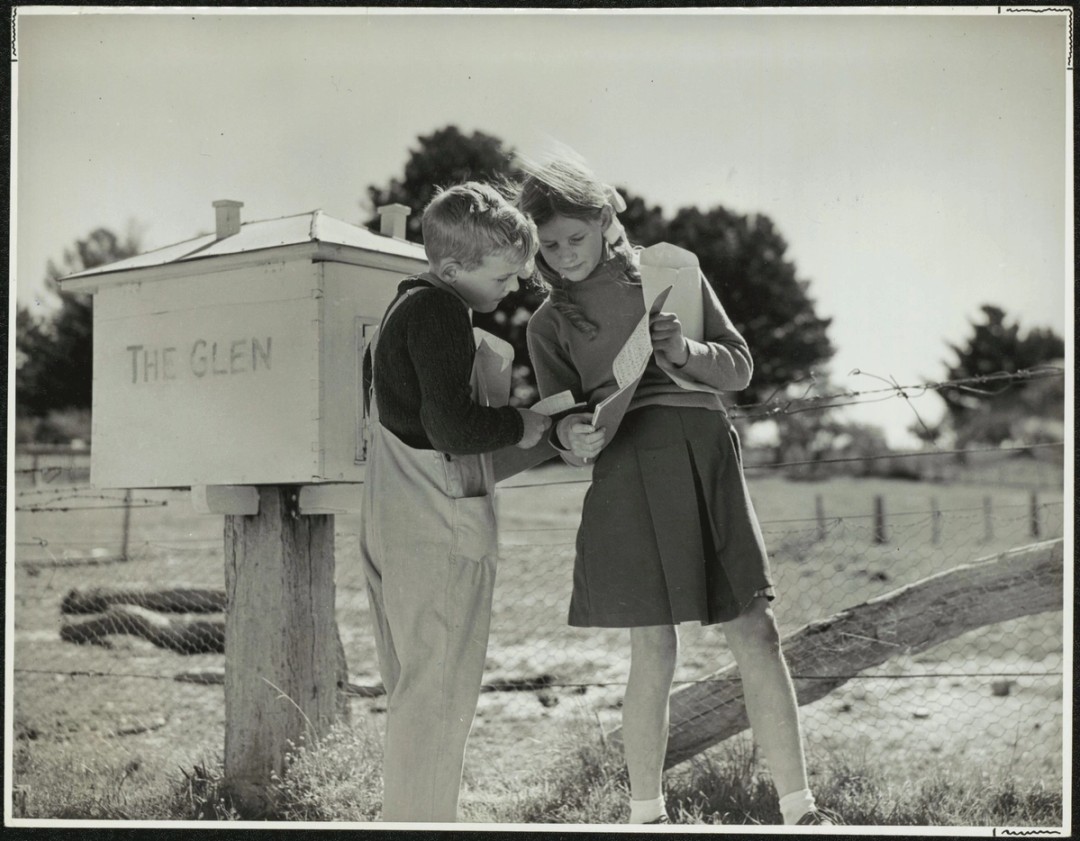 Children at mailbox collecting lesson plans