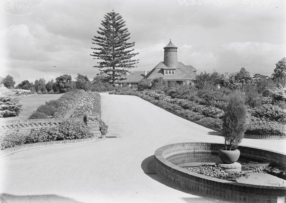 Household at Elwatan Gardens with a fountain, Castle Hill, NSW, Herbert H Fishwick, c1930.