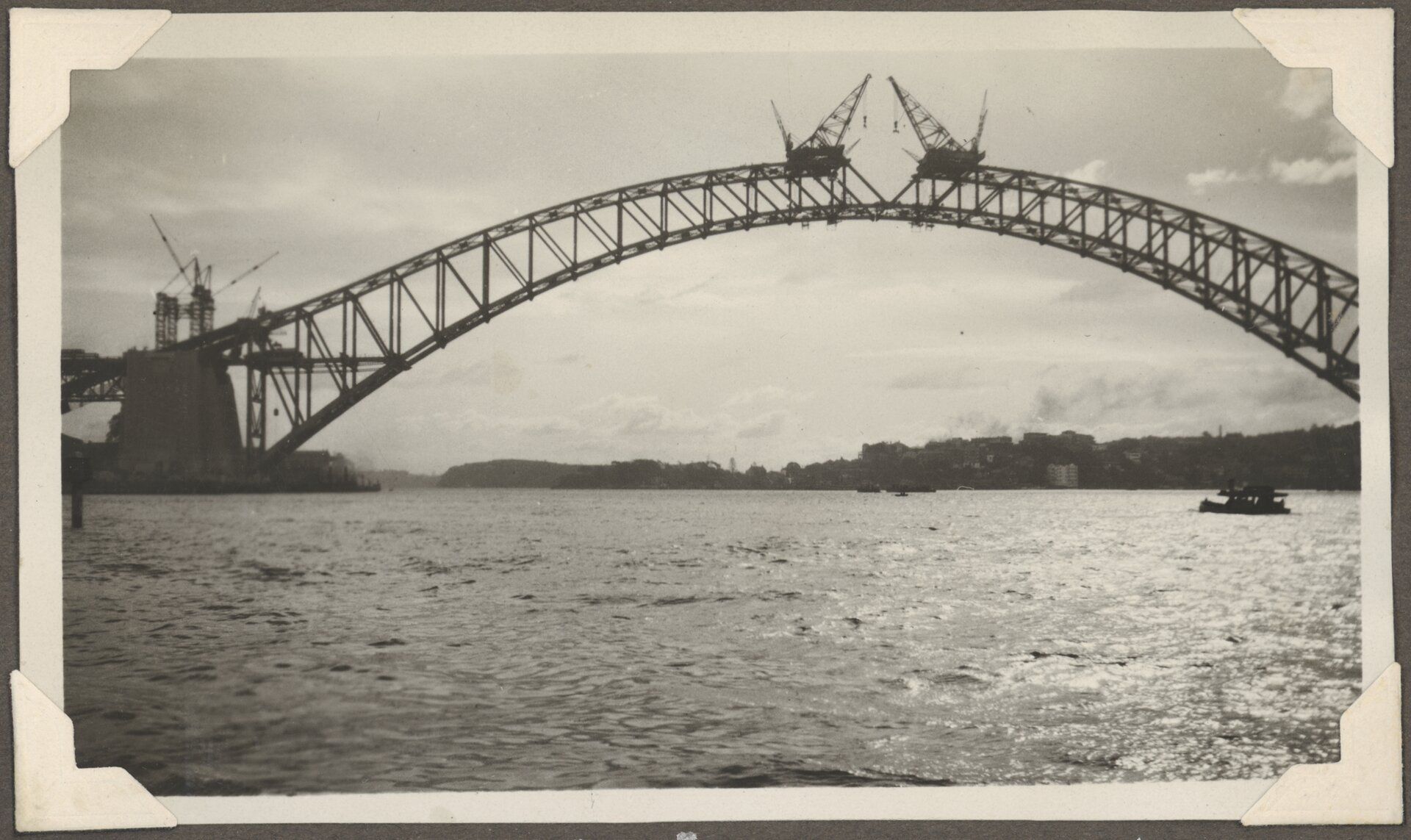 The Sydney Harbour Bridge under contrition