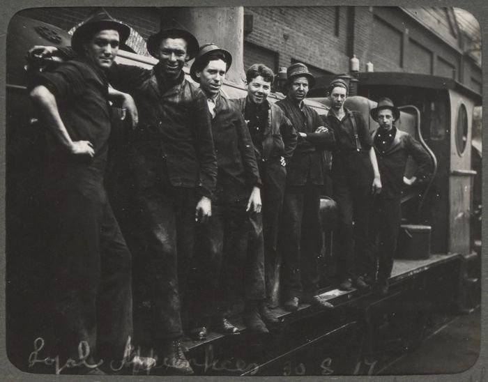 Eveleigh workshops 1917